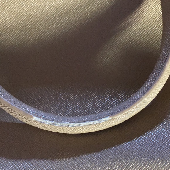 NEW IVANKA TRUMP TAN LARGE LEATHER HANDBAG WITH REMOVABLE SHOULDER STRAP - Picture 14 of 14